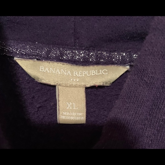 XL - fits like a L..purple Banana Republic hoodie. - Picture 5 of 5